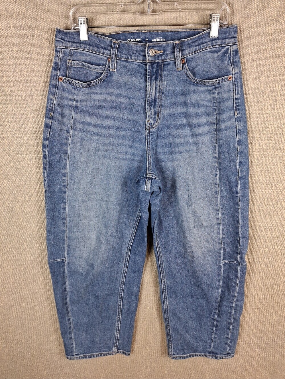 Old Navy Barrel Leg Jeans Size 10 Medium Wash High-Waisted Panel Seam Ankle Crop